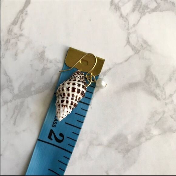 Star And Seashell Mismatched Earrings Handmade - Picture 6 of 6